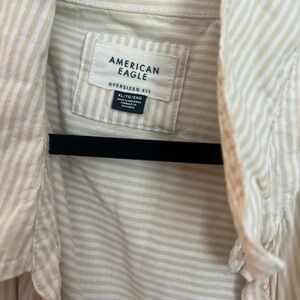 American Eagle Outfitters Cream Button Down Shirt